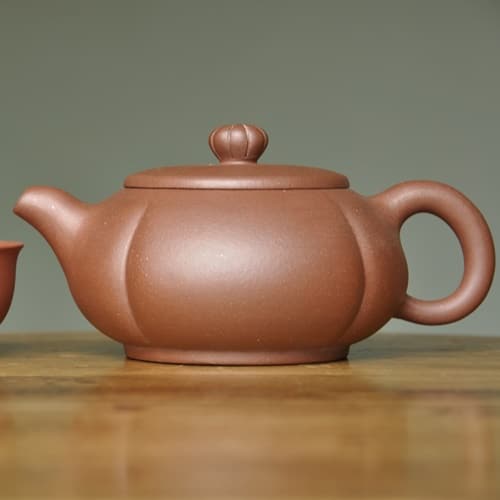 Chinese Yixing Teapot & six cups